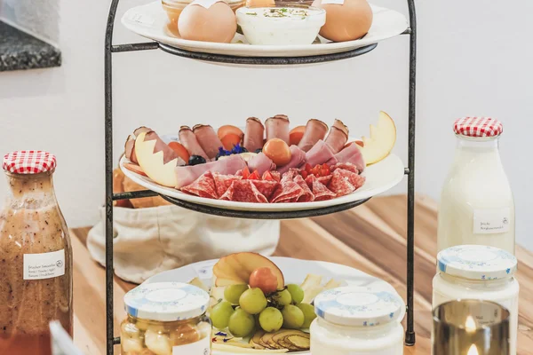 Frühstück im Appartement auf Bestellung