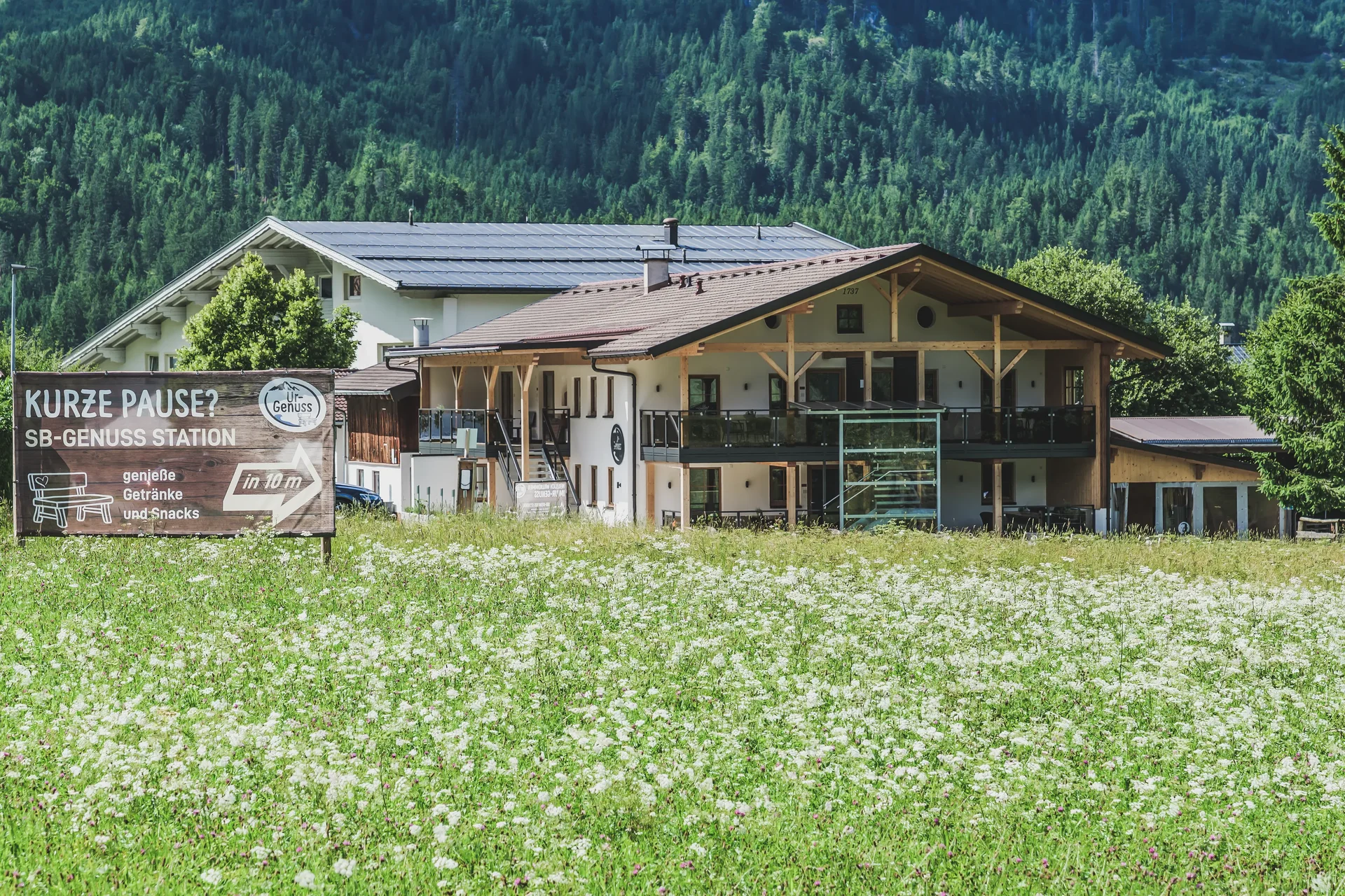 Unterkunft Ur-Genuss mit Blumenwiese im Sommer in Heiterwang